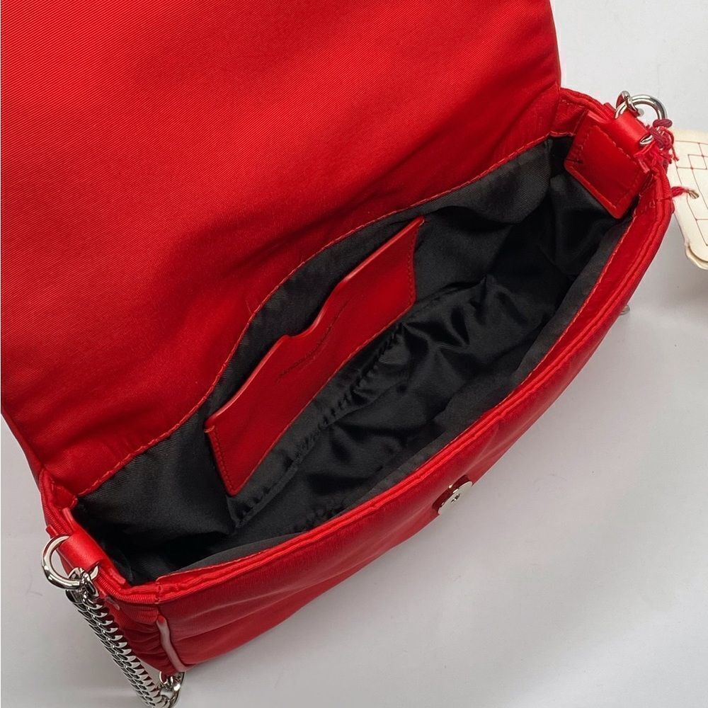 Alexander McQueen Small Skull Crossbody Bag - Picture 15 of 16